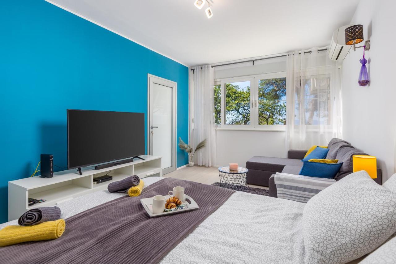 Sunny Studio Apartment With Balcony Fiume Kültér fotó