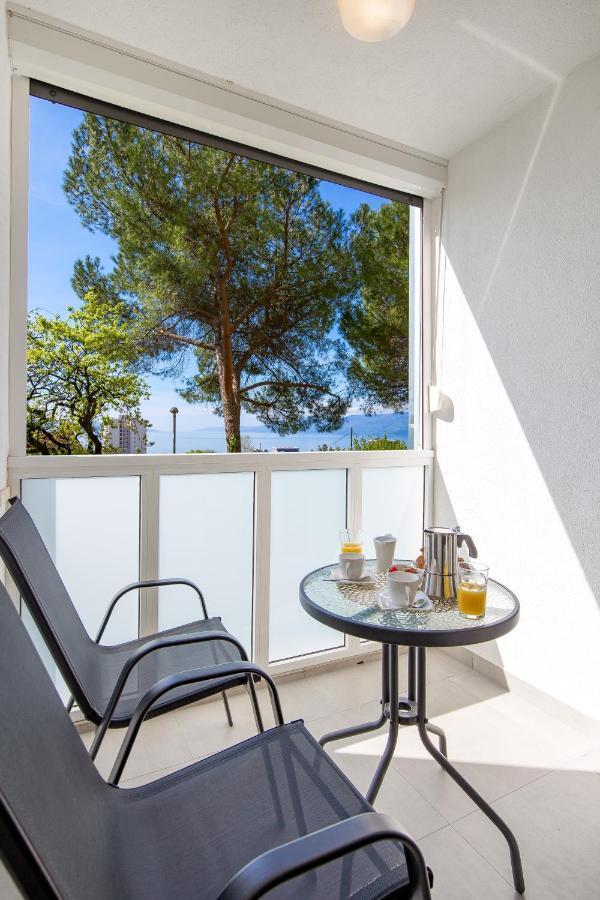 Sunny Studio Apartment With Balcony Fiume Kültér fotó